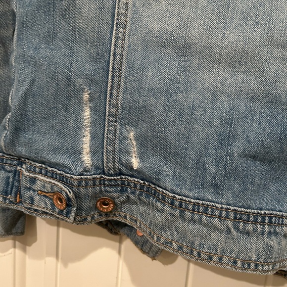 Jean Jacket Distressed y2K denim size XS TP old navy - Picture 7 of 7